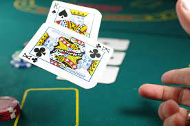 Онлайн казино Casino Aurora